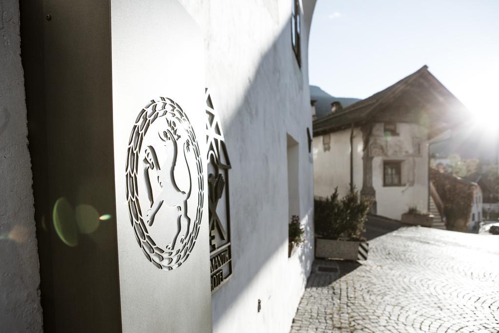 Hotel Weisses Kreuz Burgusio Esterno foto